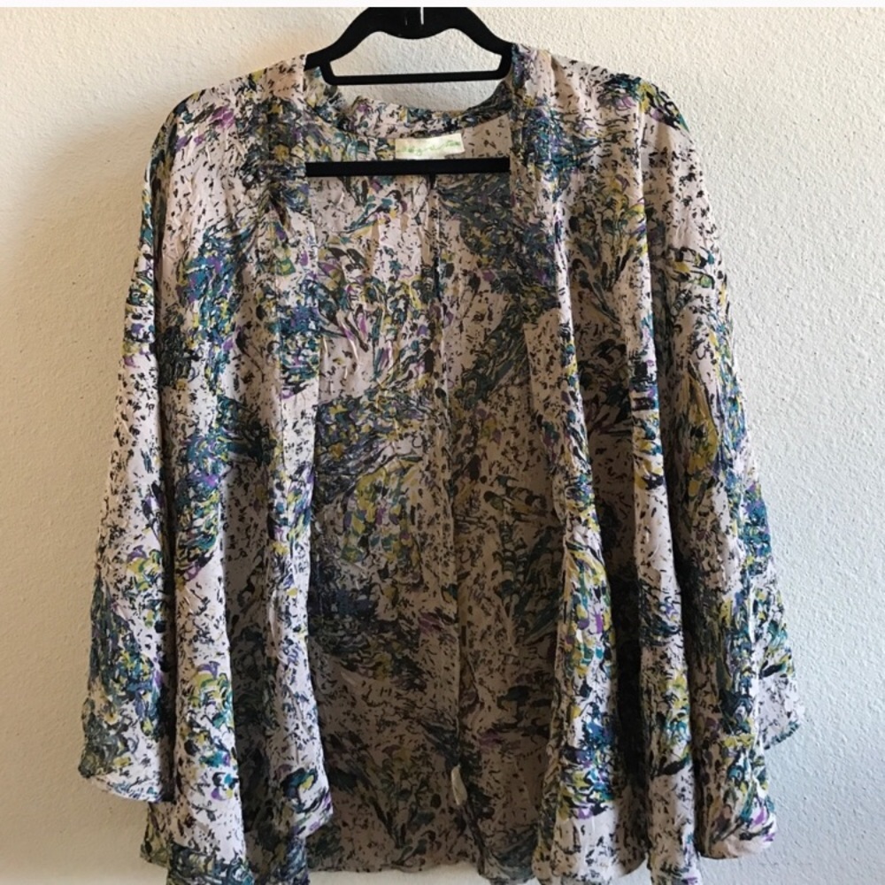 Staring at Stars floral cape